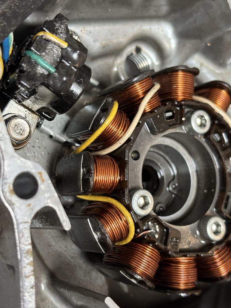 Stator Stojan Alternator Iskrownik HONDA CRF250 R 10-13