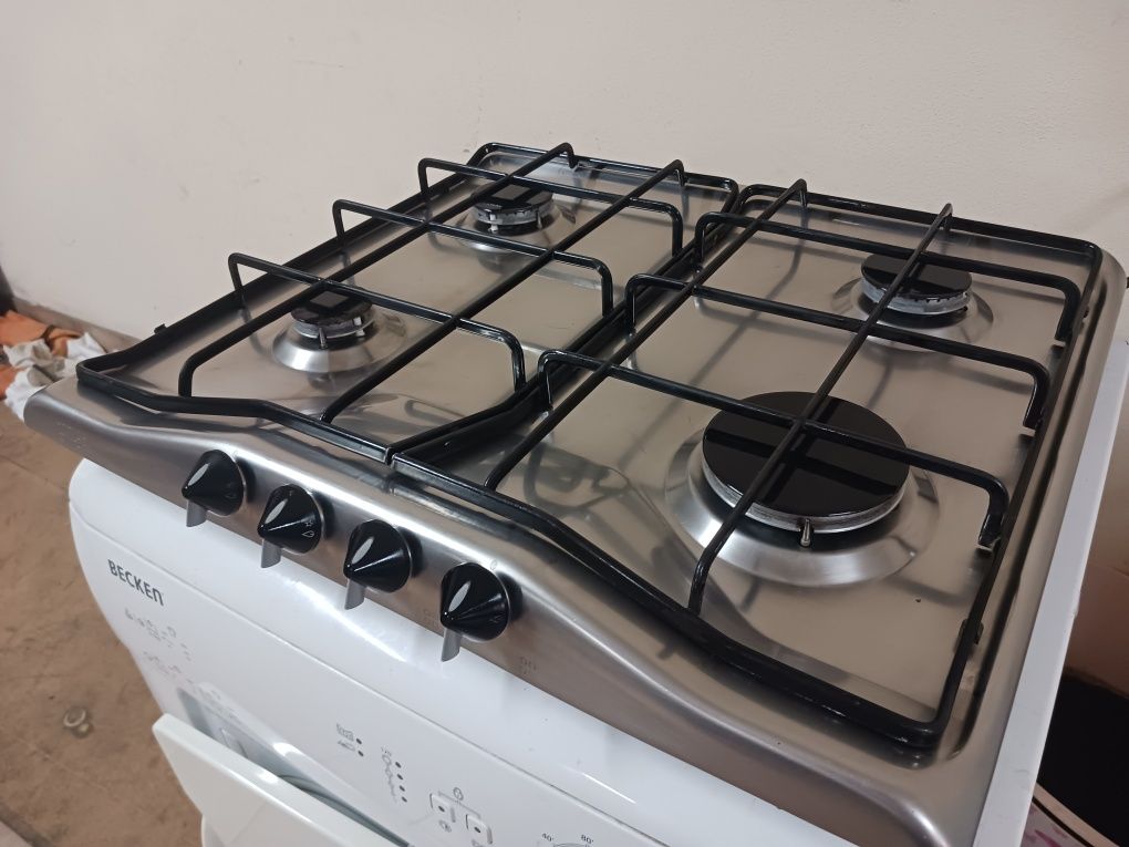 Vendo placa de gas com 4 bicos de isqueiro automático marca zanussi em
