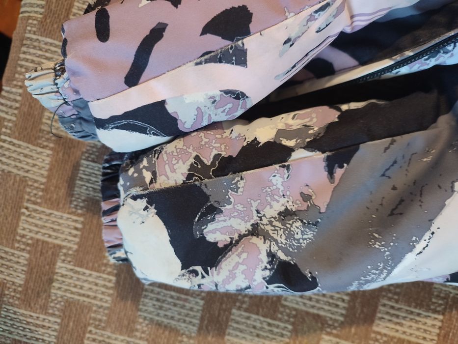 Зимова куртка huppa