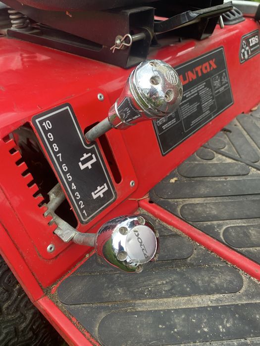 Sprzedam kosiarke traktorek