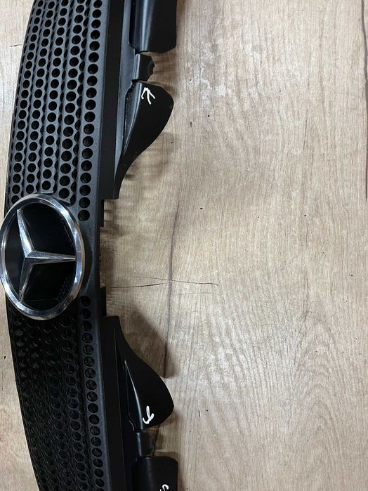 Grill atrapa zderzaka Mercedes SLK R170