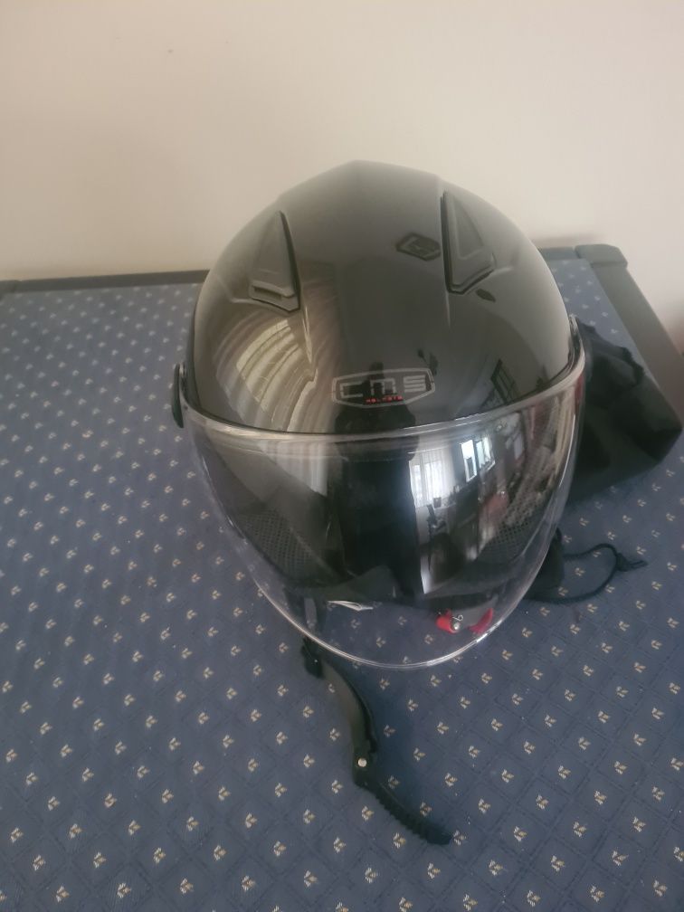 Capacete novo tamanho XL