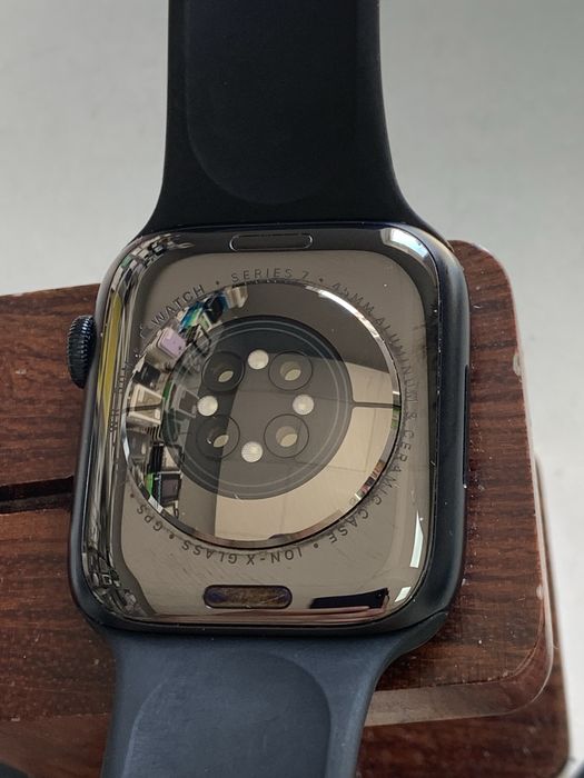 Оригінальні  apple watch series 7 45 mm