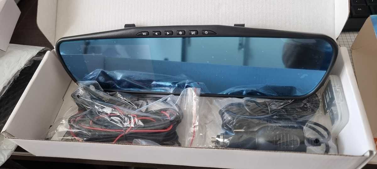 Wideorejestrator Kamera samochodowa Lusterko VehicleBox DVR