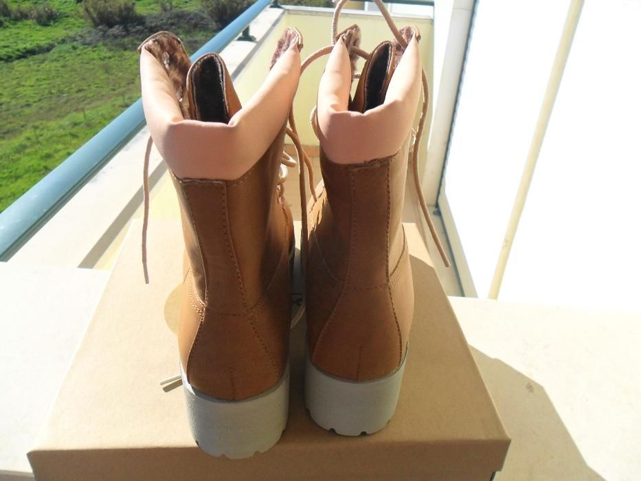 Botas novas tamanho 36