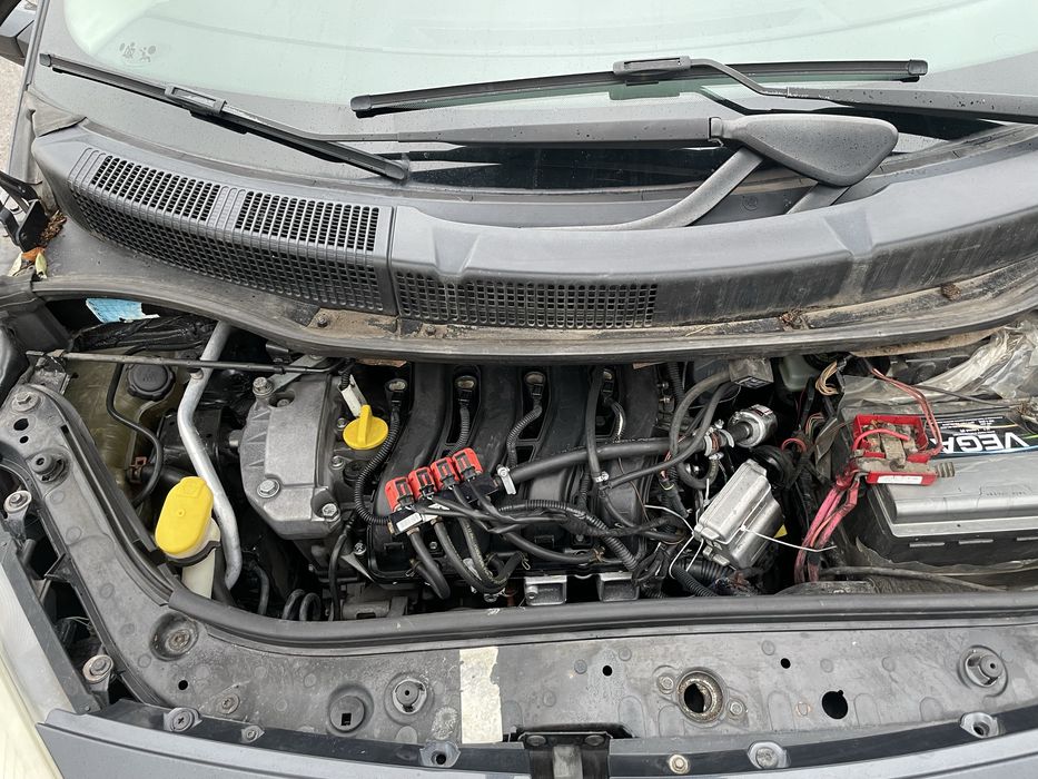 Renault Scenic 2005 г. Газ/бензин