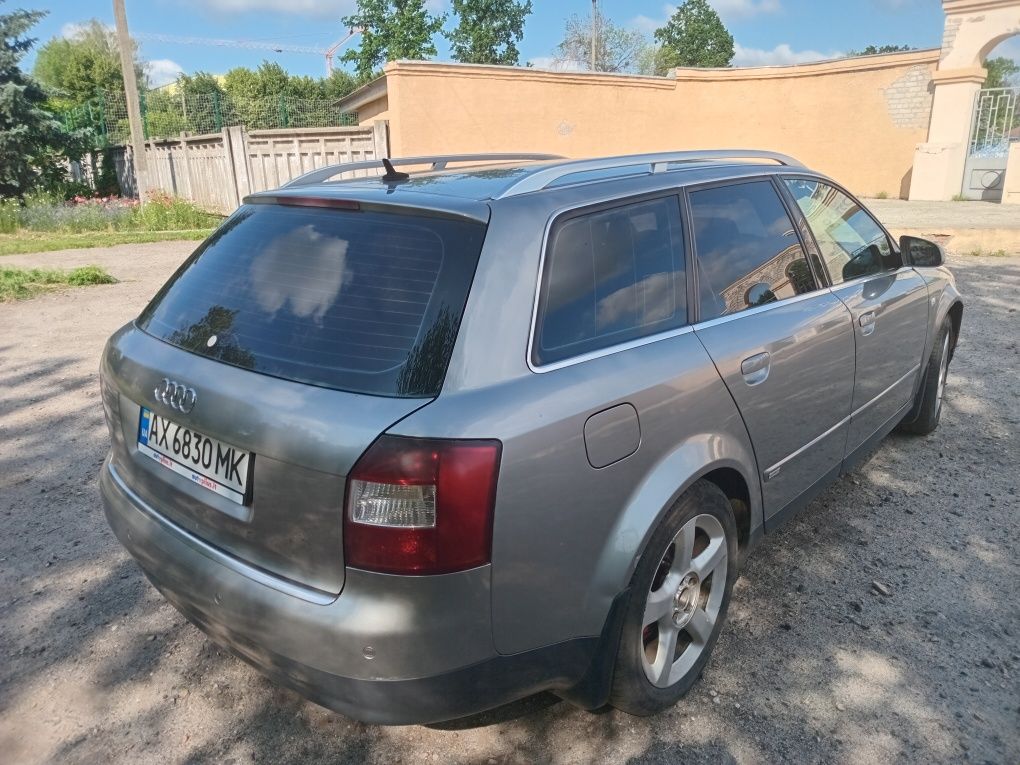 Продам Ауди А4 в отличном состоянии quattro