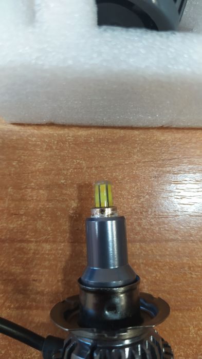 Лампы в фары  Led H7