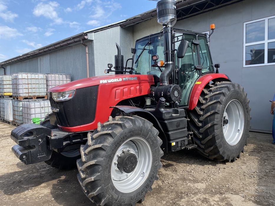Трактор ворльд WORLD 160 к.с. Китайський трактор