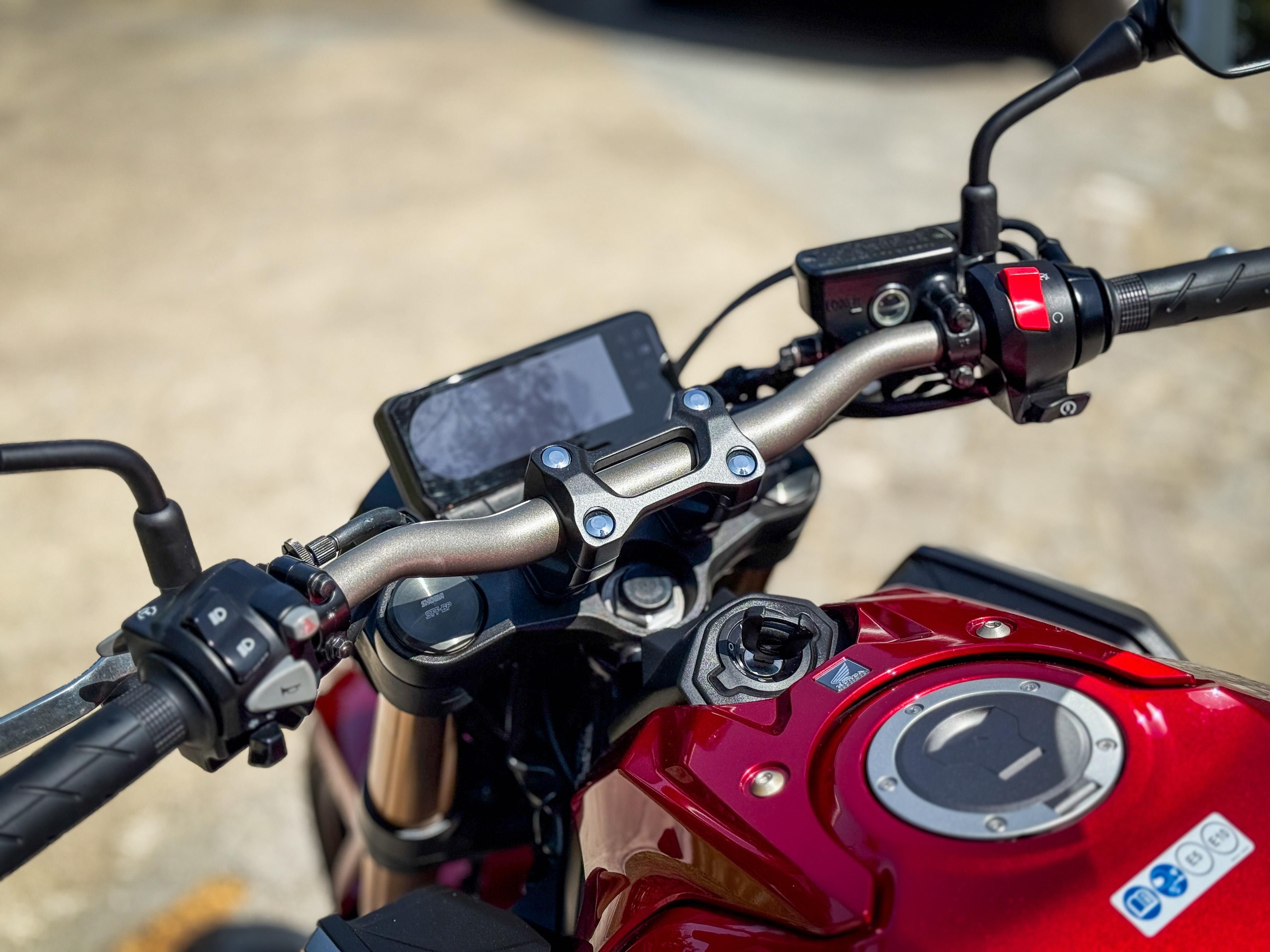 CB650R - Como nova