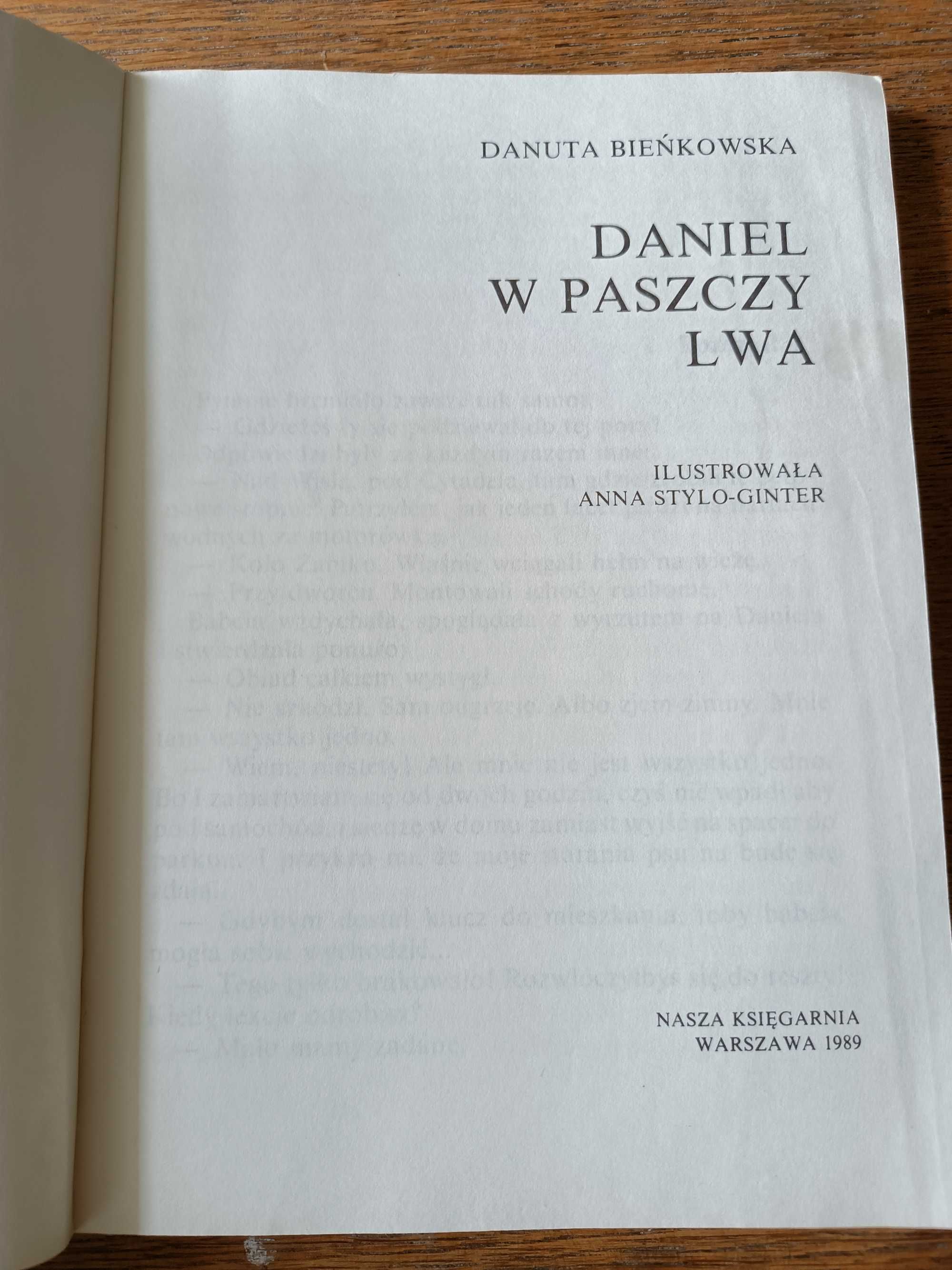 Daniel w paszczy lwa, Danuta Bieńkowska