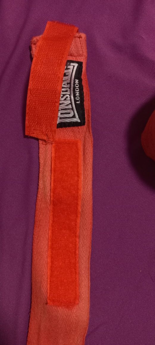 Бинти для тренувань. Lonsdale 180 inches  hand wraps