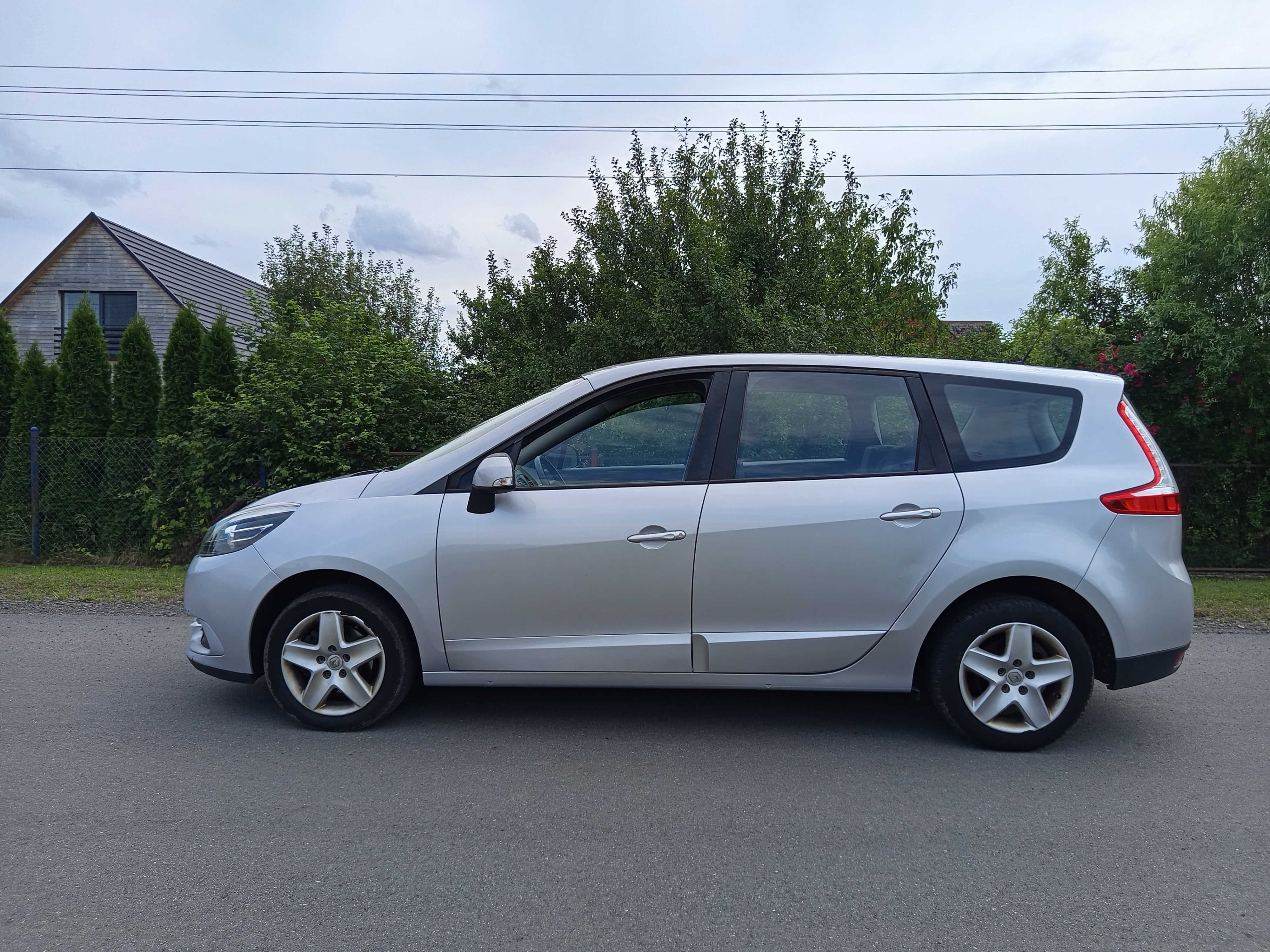Renault Grand Scenic Lift 1.5 dCi 6 biegów 2014 rok