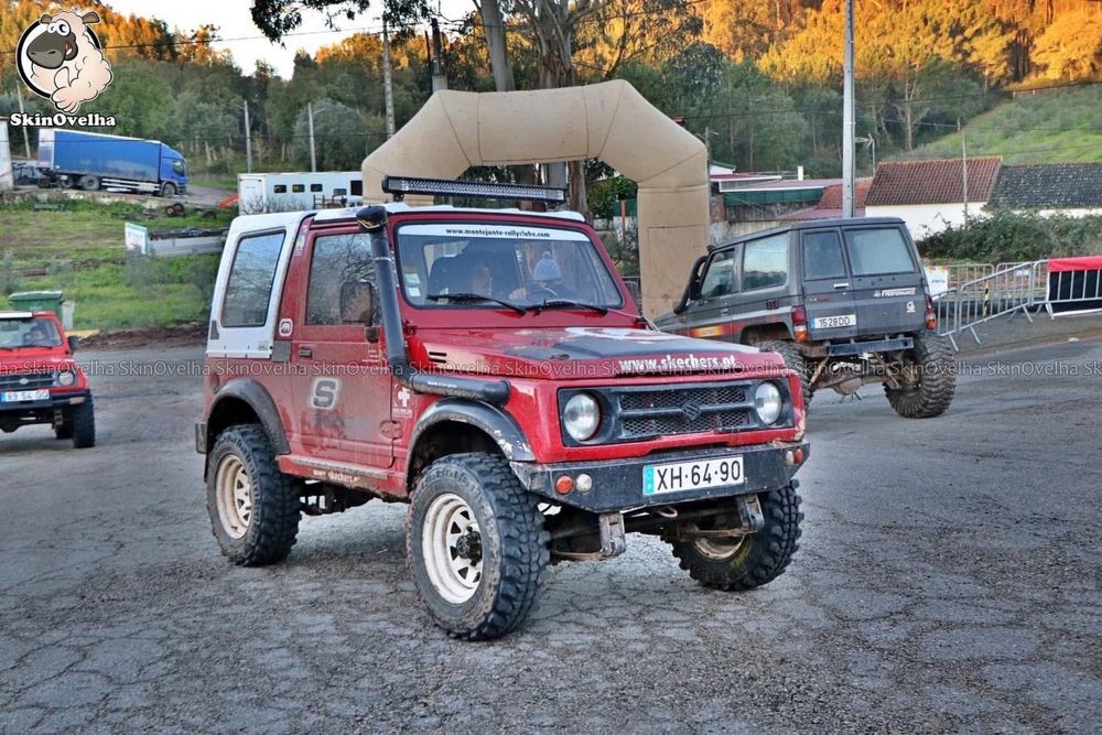 Vendo ou troco Suzuki samurai