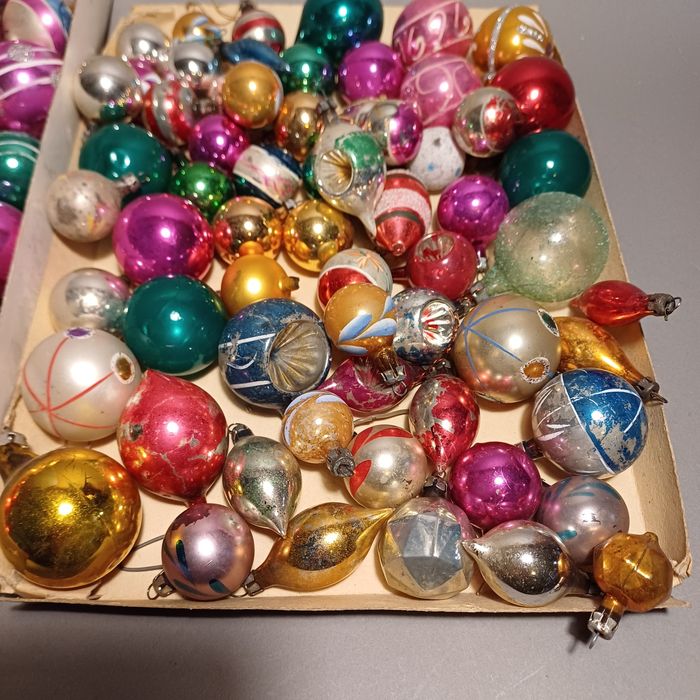 Mix bombek małych 125szt szklane prl