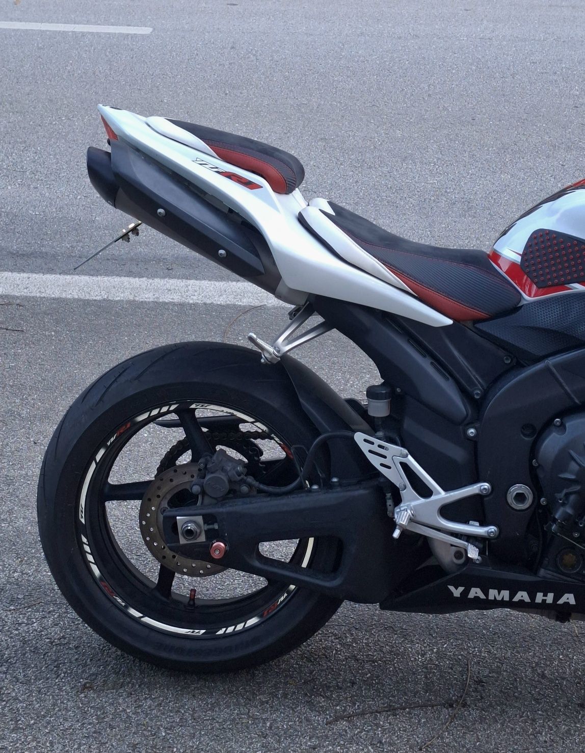 Yamaha yzf R1 2008