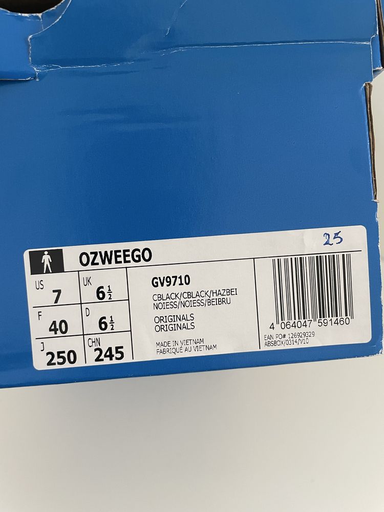 Оригінал! Нові кросівки Adidas Ozweego, 40р (25см)