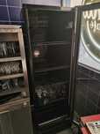 Armário de Refrigeração para bebidas em Preto