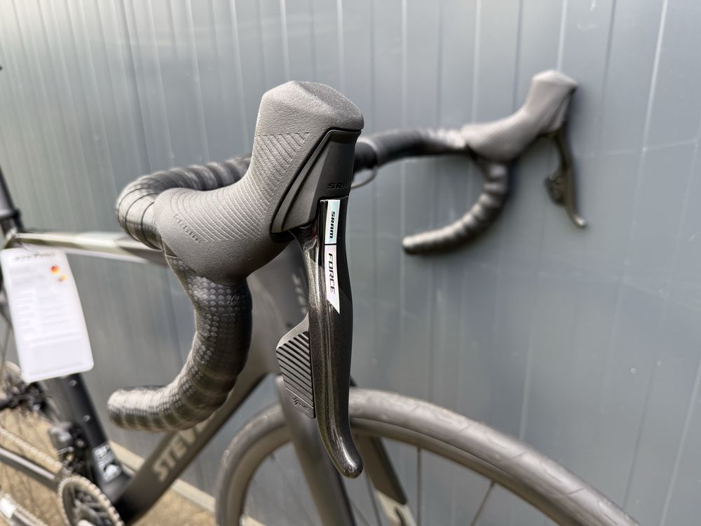 Rower szosowy Stevens Road Izoard Pro Disc Poznań, AXS, Black