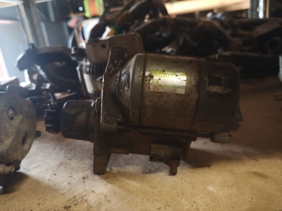 Стартер Toyota Carina Corolla Avensis Camry Rav4