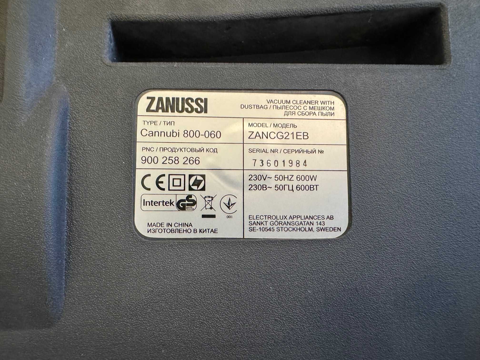 Odkurzacz Zanussi CompactGo ZANCG21EB