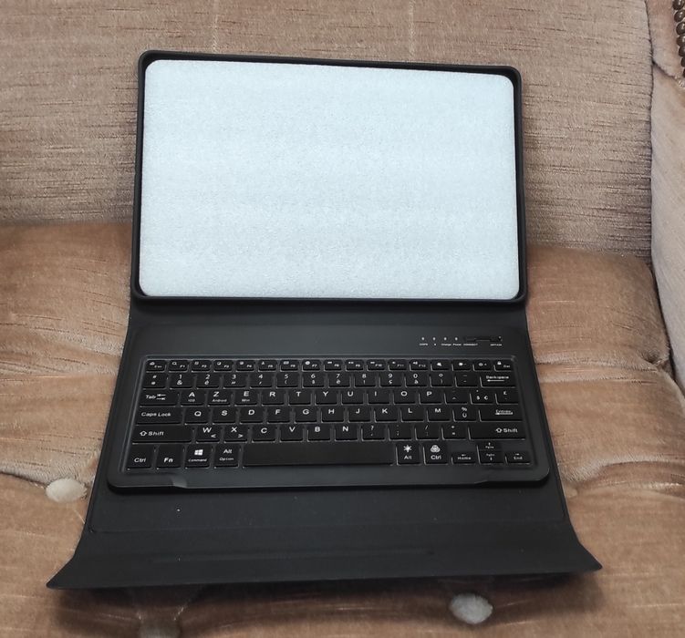 Jademall HD10 etui z klawiaturą