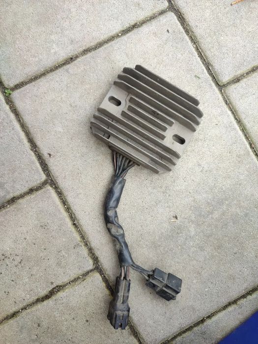 Regulator napięcia Suzuki SV 650