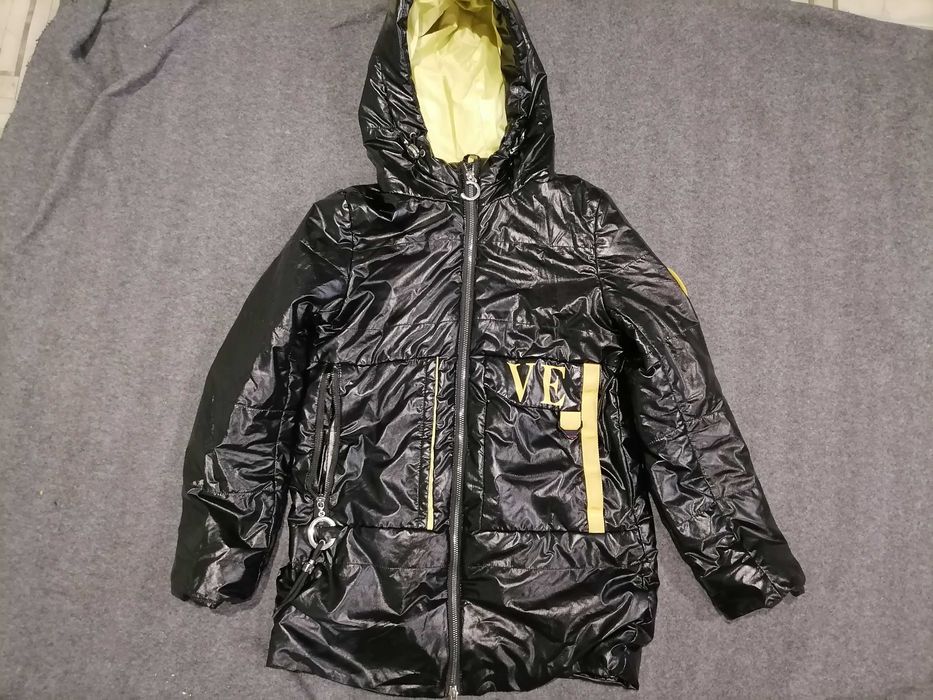 Куртка жіноча осіння