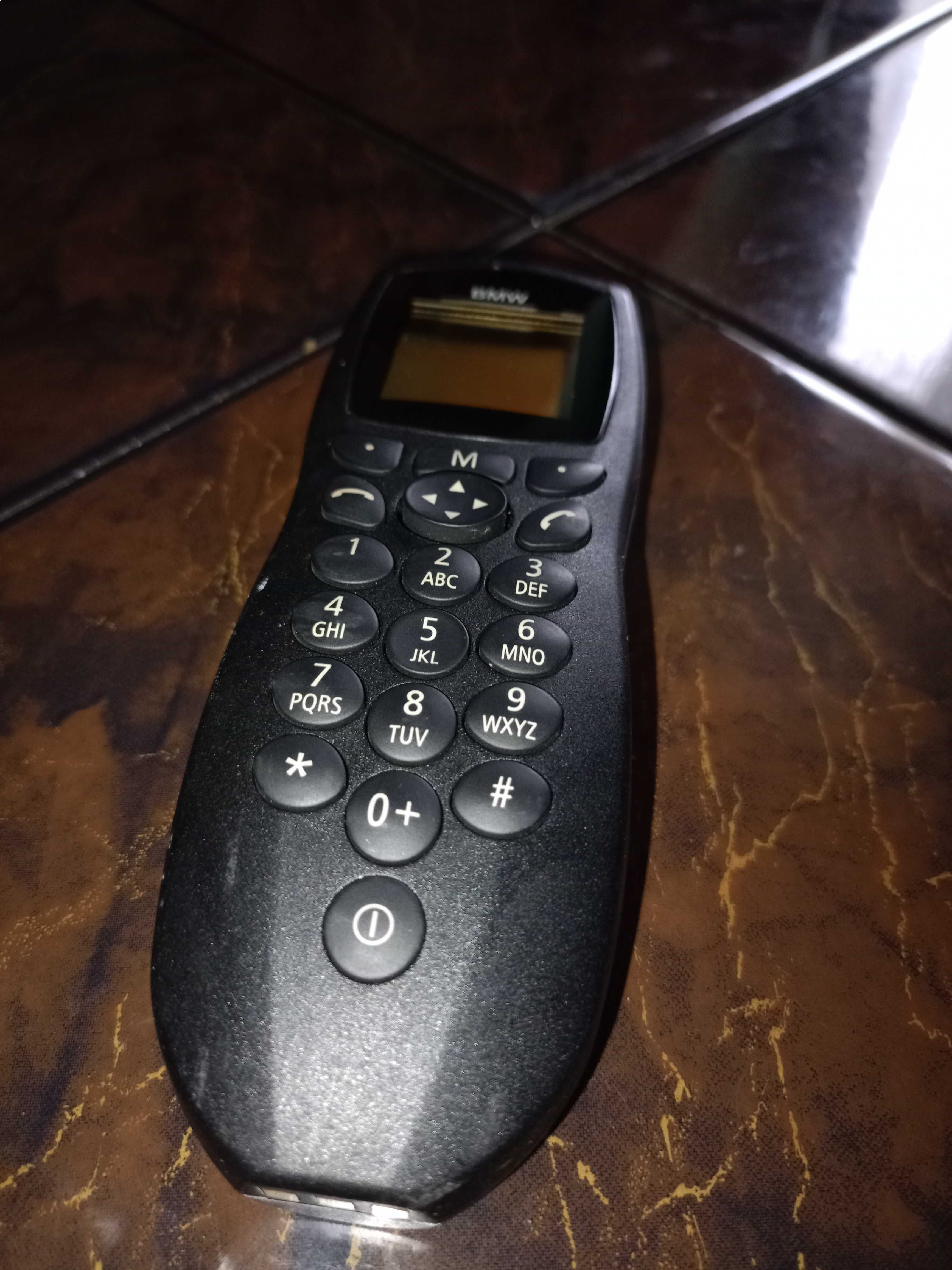 Telefon E65 nowy