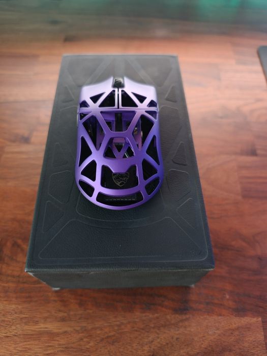 Rato Wlmouse BeastX Pro Medium Purple