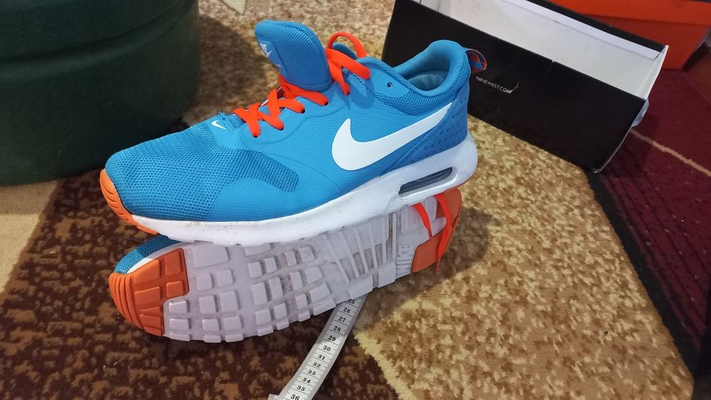 Підліткове взуття 39-40