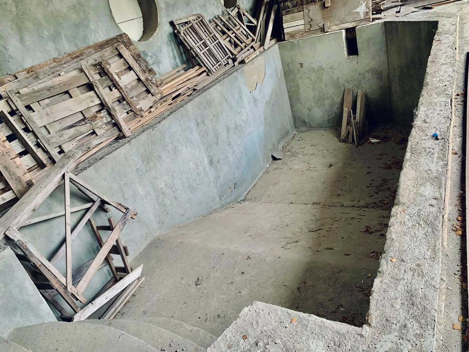 Продаётся дом у моря в Совиньоне — участок 15 соток, отдельно СПА-зона