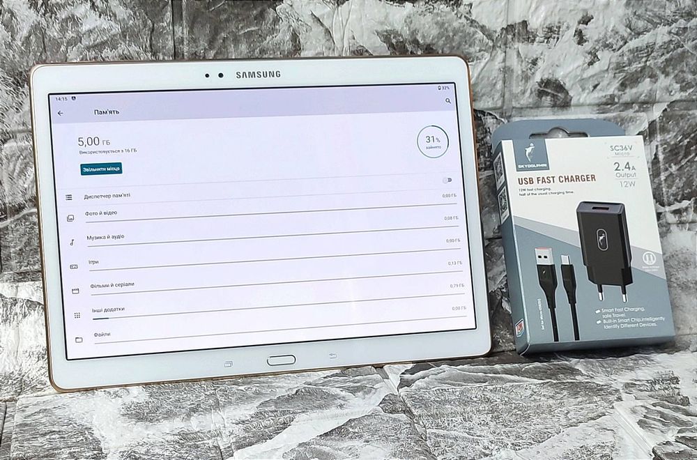 Планшет Samsung Galaxy Tab S 10