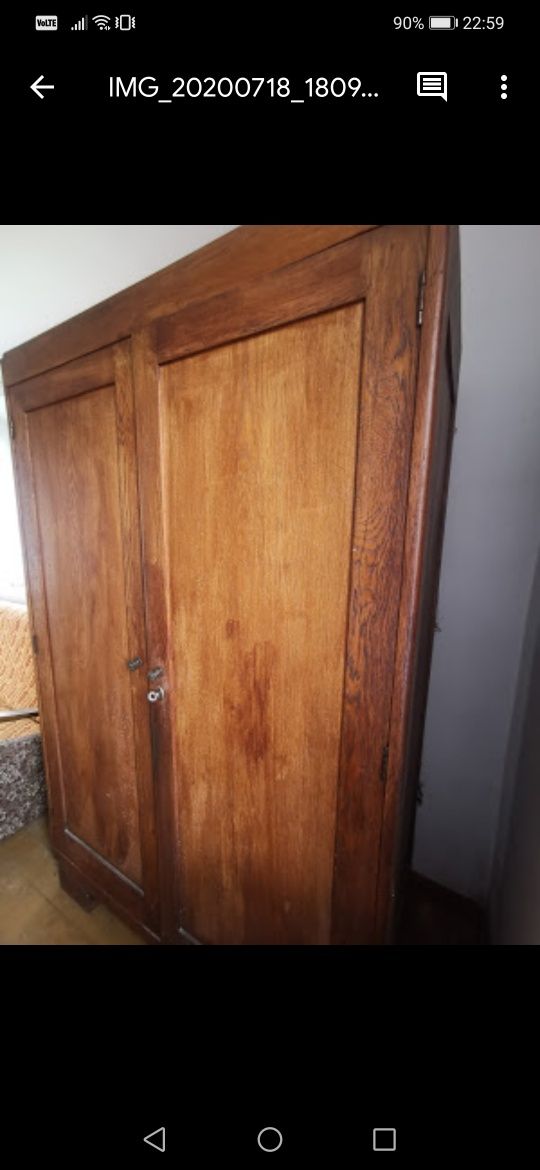 Stara drewniana,  zabytkowa szafa, ręcznie zdobiona,