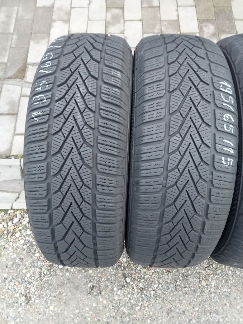 4x Opony Używane Zimowe 195/65R15 Semperit ładne