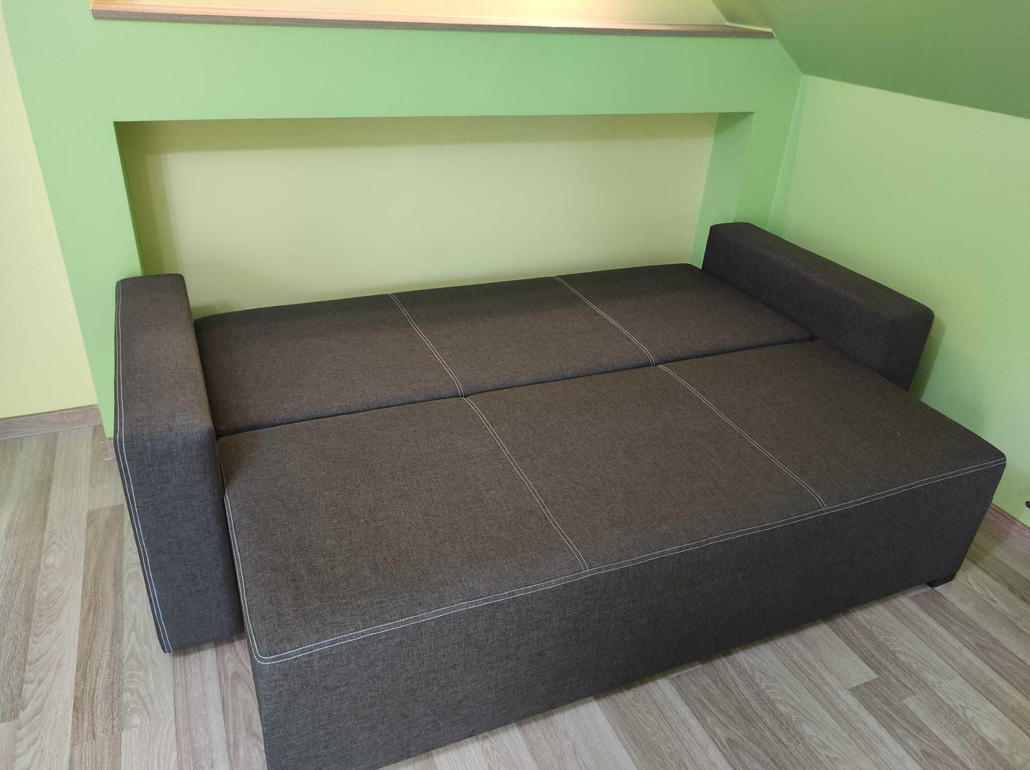 Rozkładana sofa w stanie bardzo dobrym, 220 x 90 cm