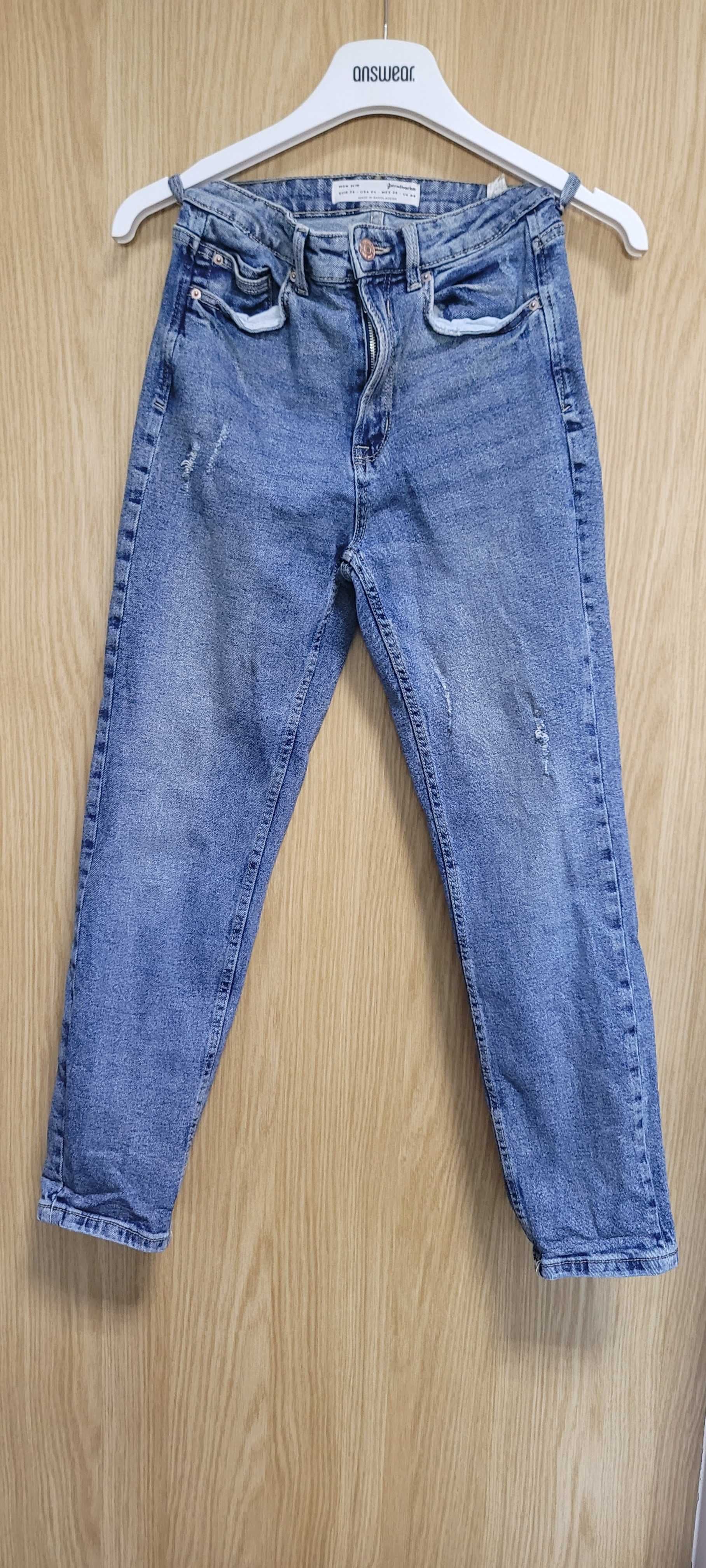 Jeansy damskie Stradivarus. Spodnie jeansowe rozmiar36