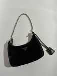 prada re edition - torebka czarna TOP