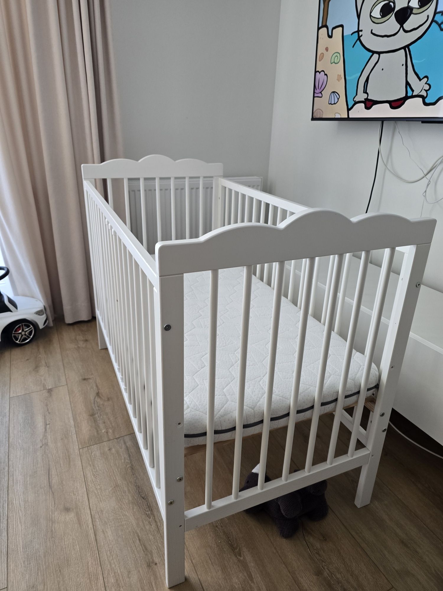 Łóżeczko niemowlęce drewniane