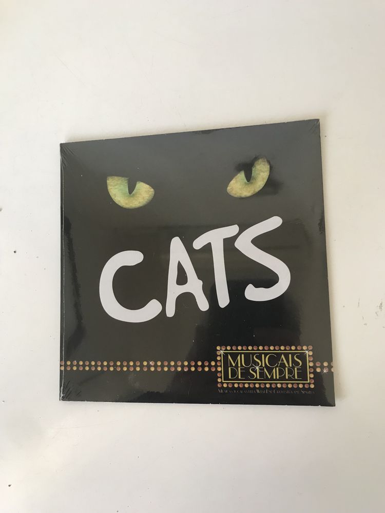 CD’s: Cats, Música Anos 60, 70, 80 e 90. Música Clássica. Cidades Europeias