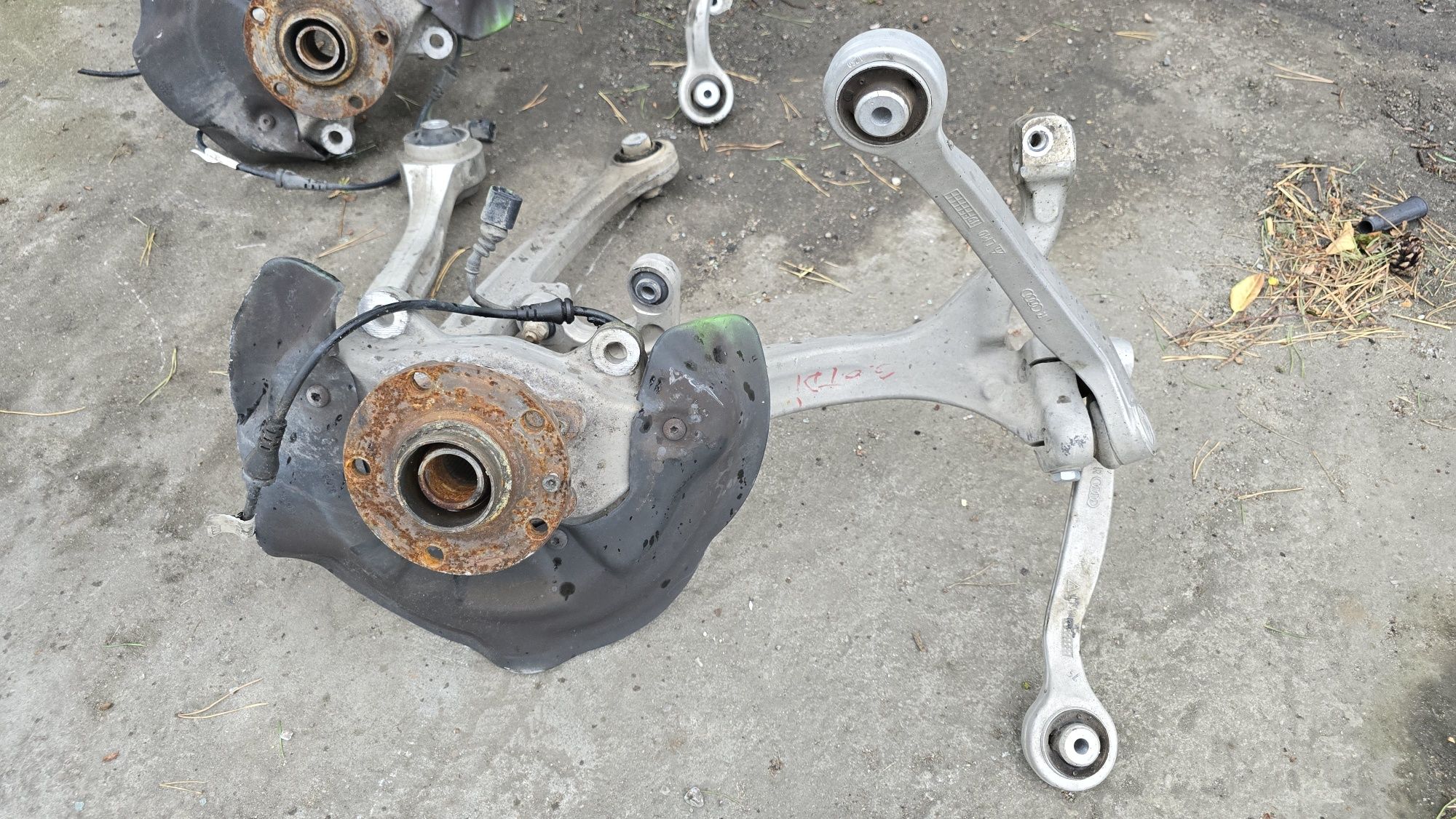 Zwrotnica Audi A6 C6 3.0 2.7 tdi