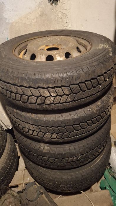 Koła, opony 215/70 R 15C Iveco ,Fiat