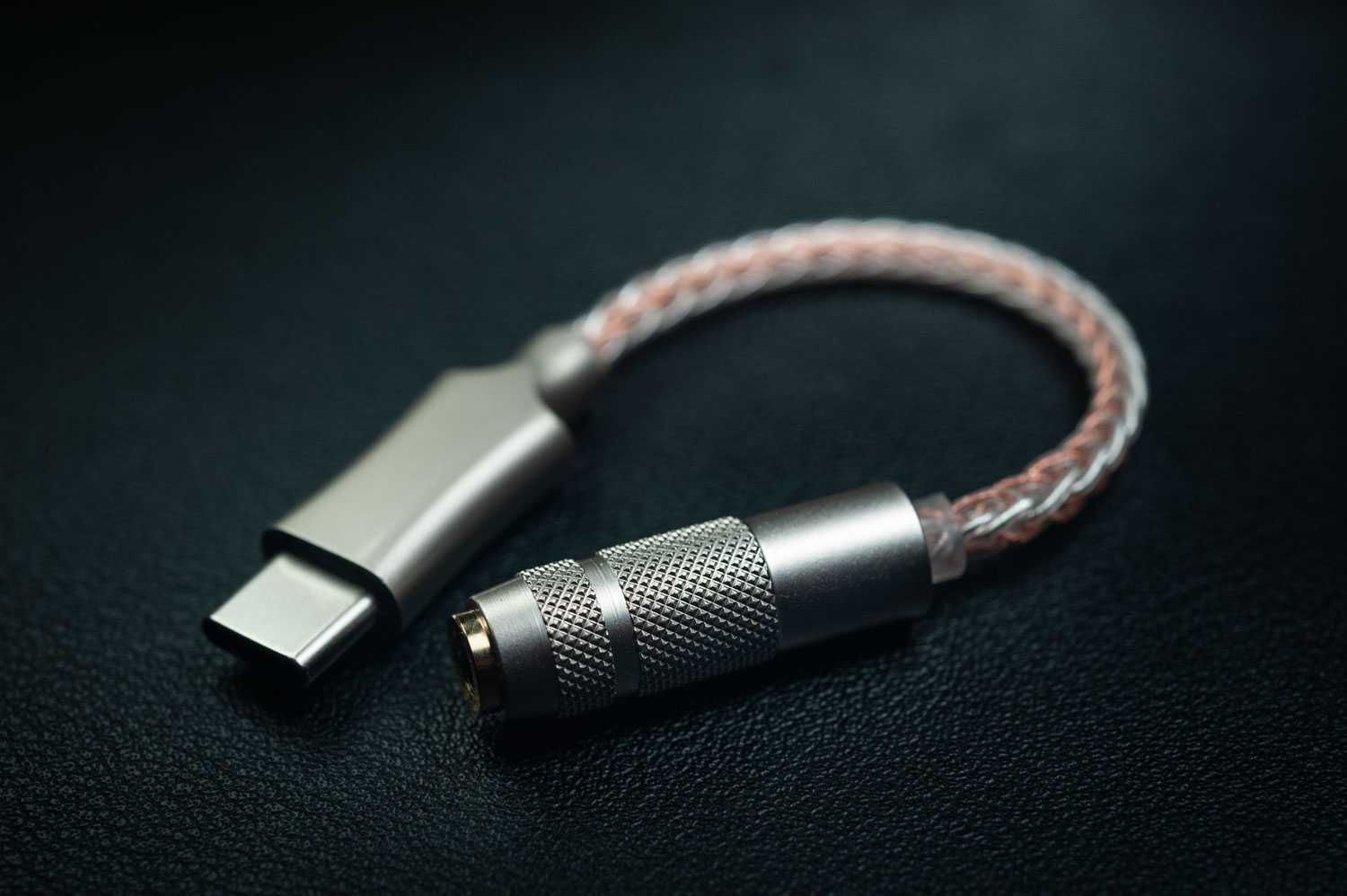 Wzmacniacz słuchawkowy DAC USB-C z parametrycznym EQ