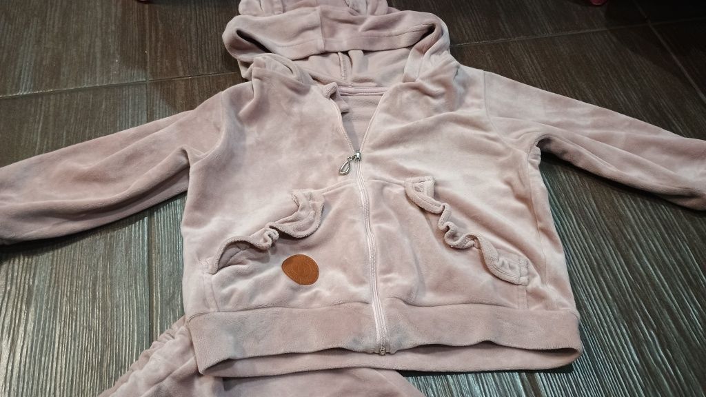 Dres komplet dresik Fabryka Bodziaków 98 104 róż brudny welur