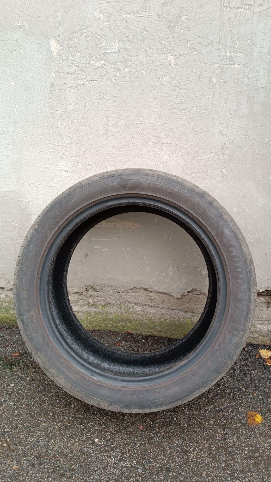 Opony letnie Goodyear 235/45 R17 4 sztuki komplet