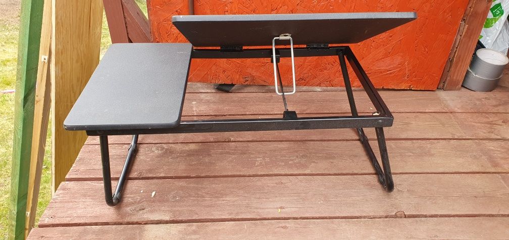 Stolik pod laptop notebook