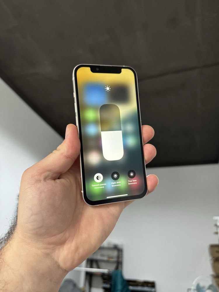 Apple iphone 13 128 gb білий айфон