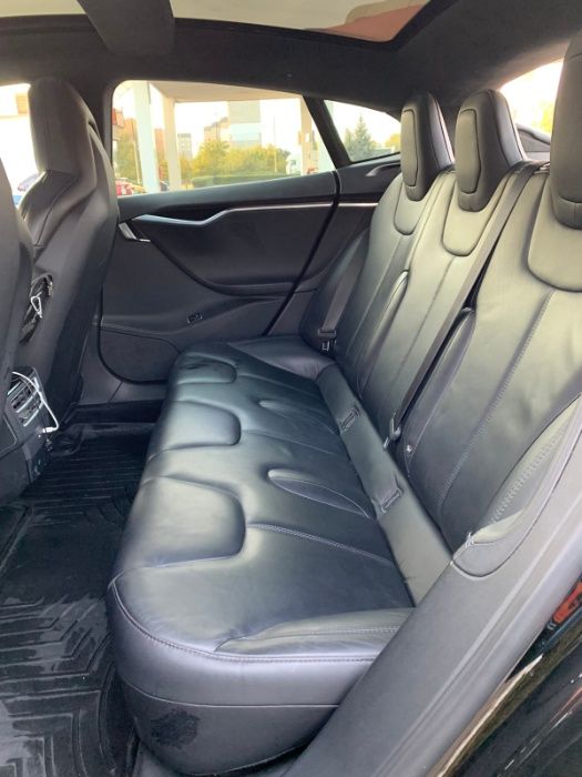 продам Тесла модел S 2016 г.в