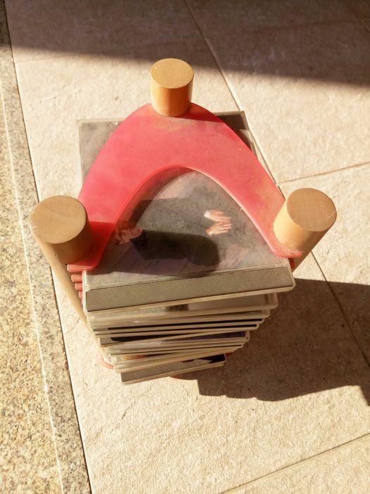 Caixa de cds com cds incluido