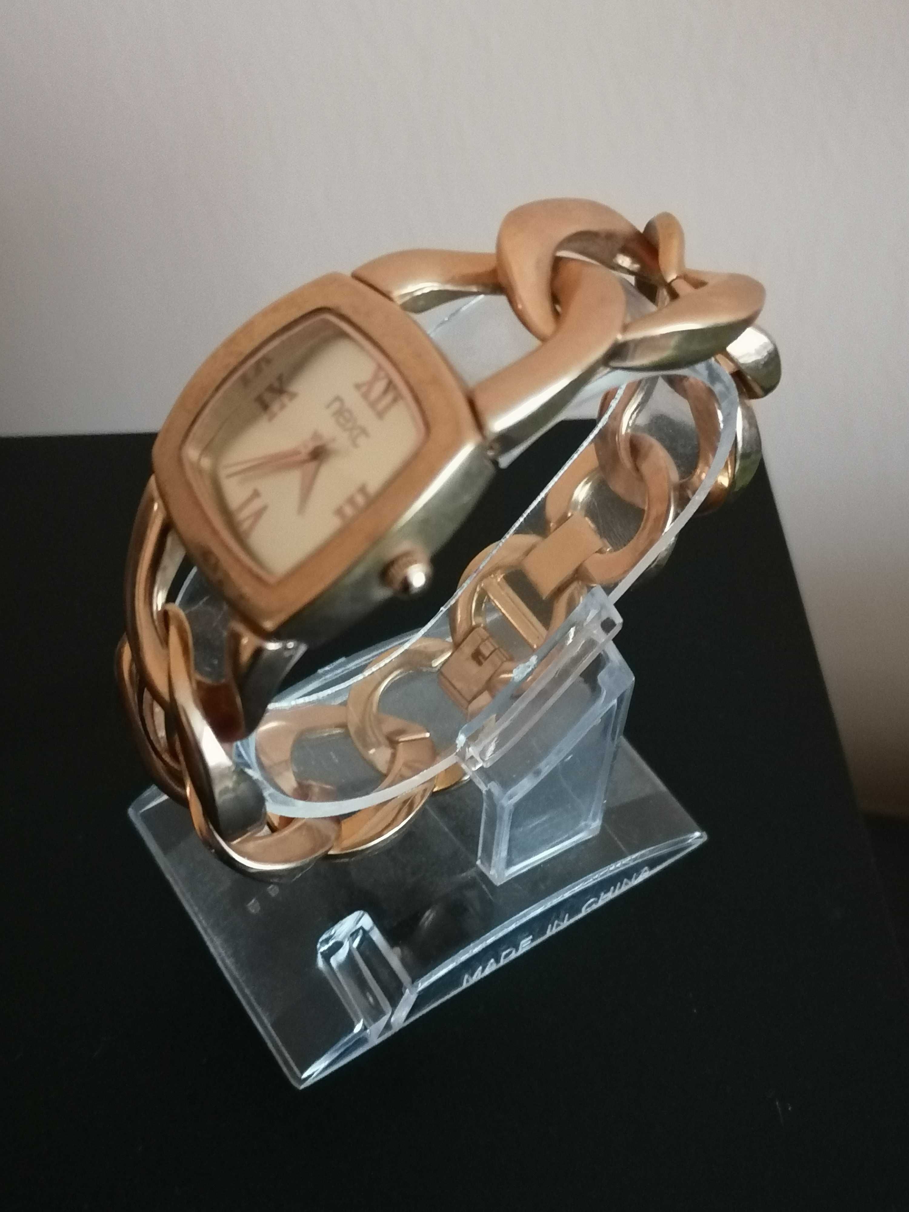 Piękny Solidny damski zegarek z bransoletą Next